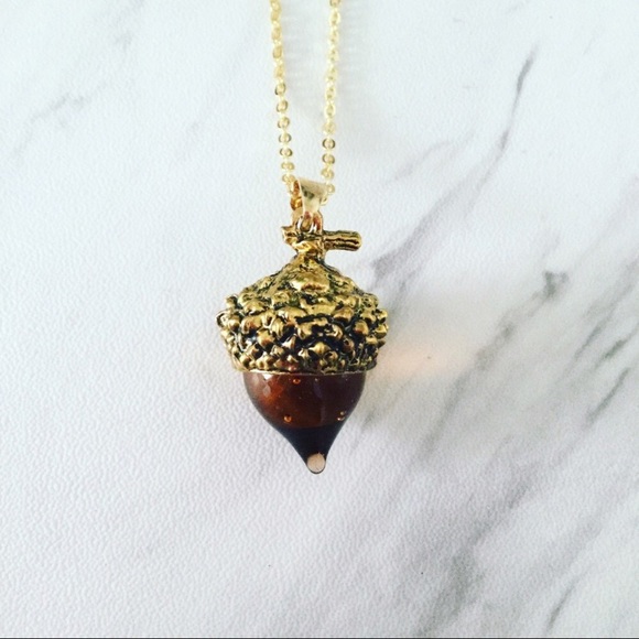 Pineapple.Palmbeach Jewelry - Acorn Necklace